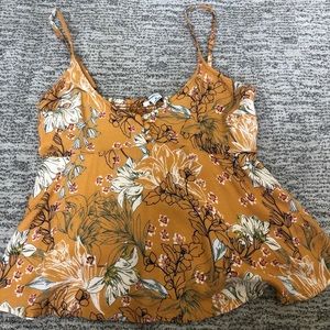 O’Neil yellow tank top